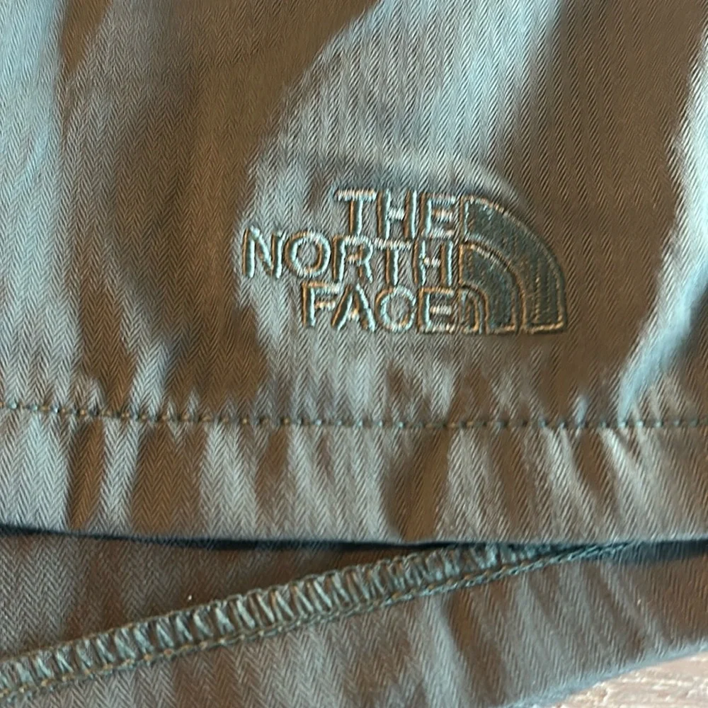 The North‎ Face Hunter green Performance Shorts